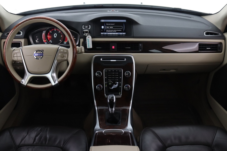 Volvo XC70 vaihtoauto