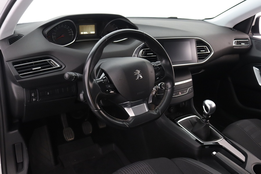 Peugeot 308 vaihtoauto