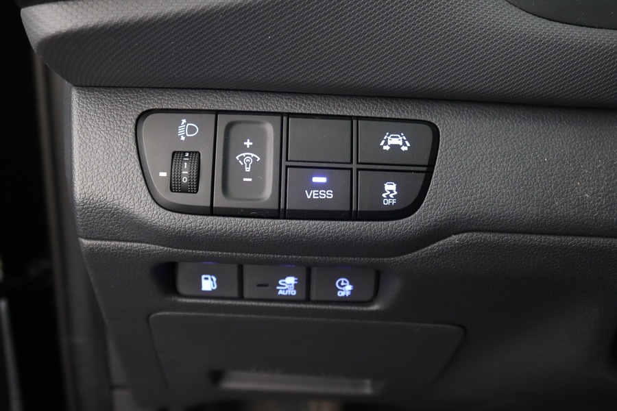 Hyundai IONIQ plug-in vaihtoauto