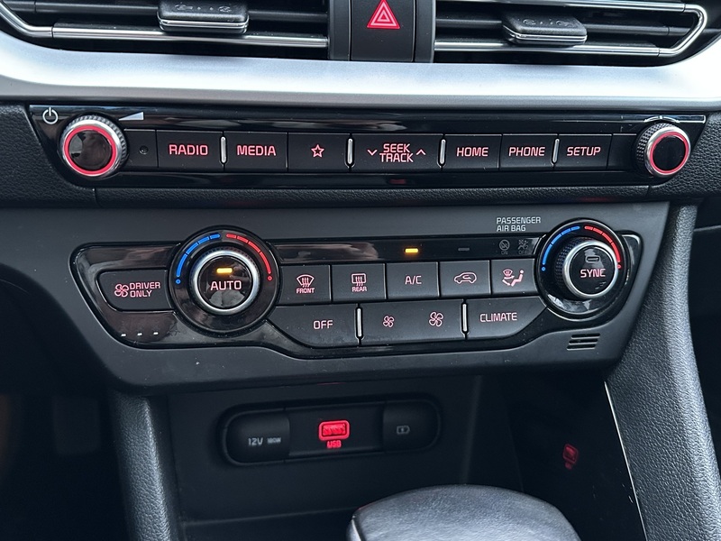 Kia Niro plug-in vaihtoauto