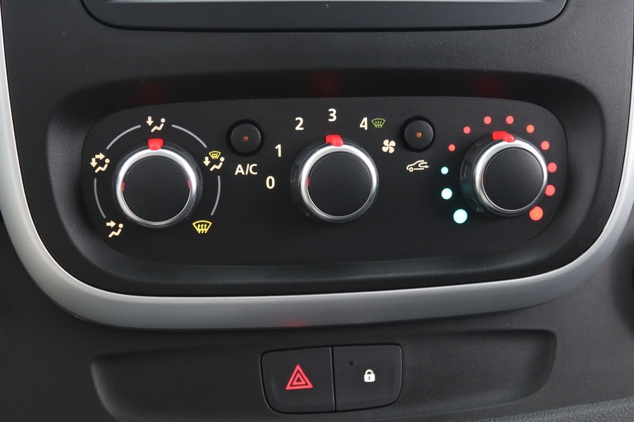 Renault Trafic vaihtoauto