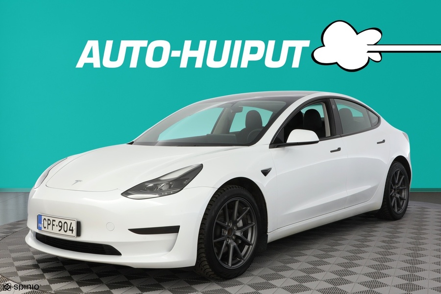 Tesla Model 3 vaihtoauto