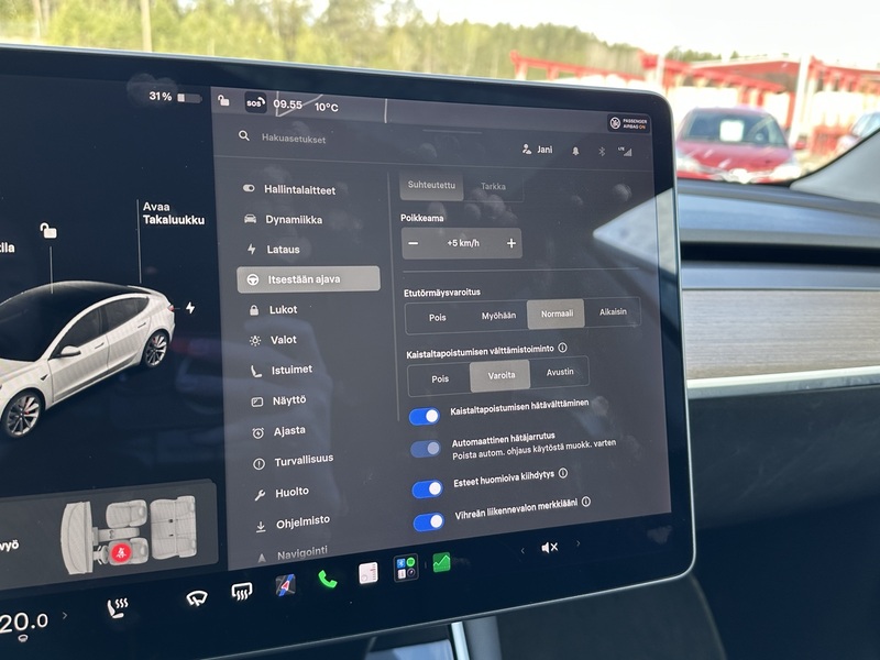 Tesla Model 3 vaihtoauto