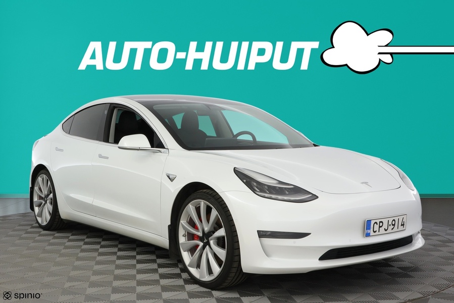 Tesla Model 3 vaihtoauto