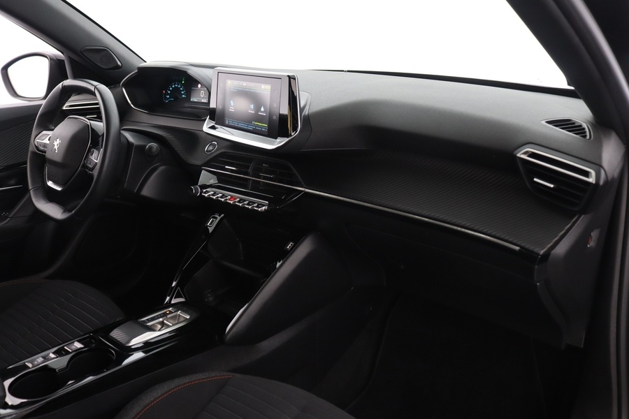 Peugeot e-2008 vaihtoauto