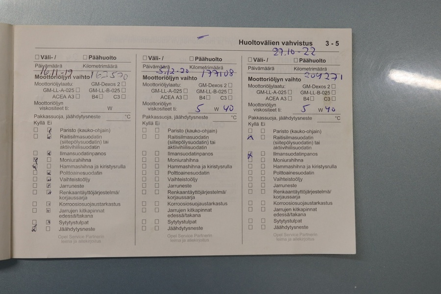 Opel Astra vaihtoauto