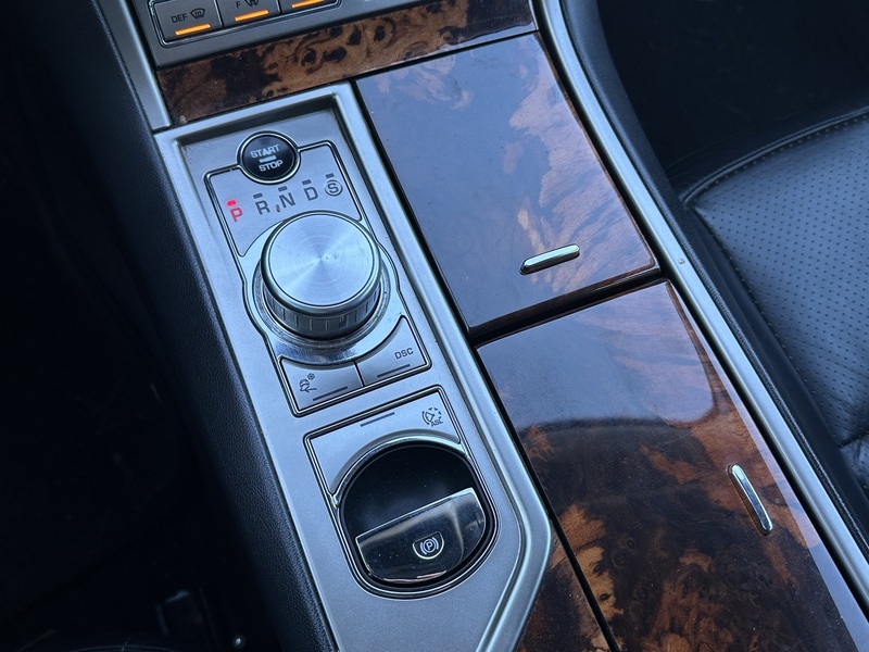 Jaguar XF vaihtoauto