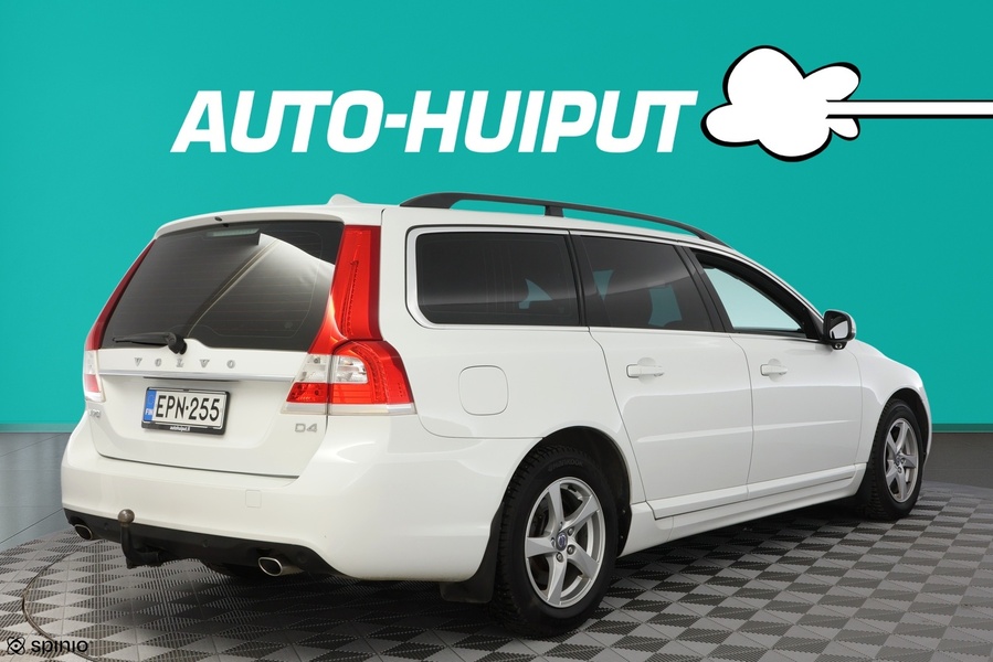 Volvo V70 vaihtoauto