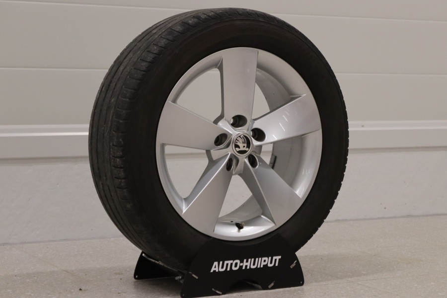 Skoda Karoq vaihtoauto