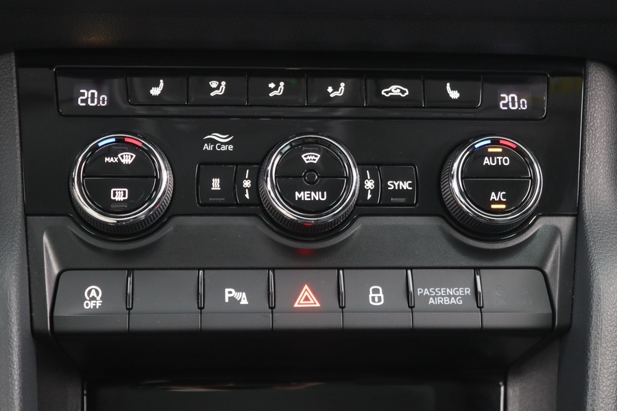 Skoda Karoq vaihtoauto