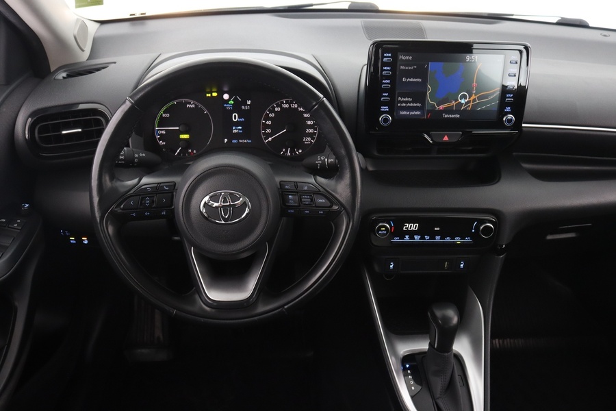 Toyota Yaris vaihtoauto