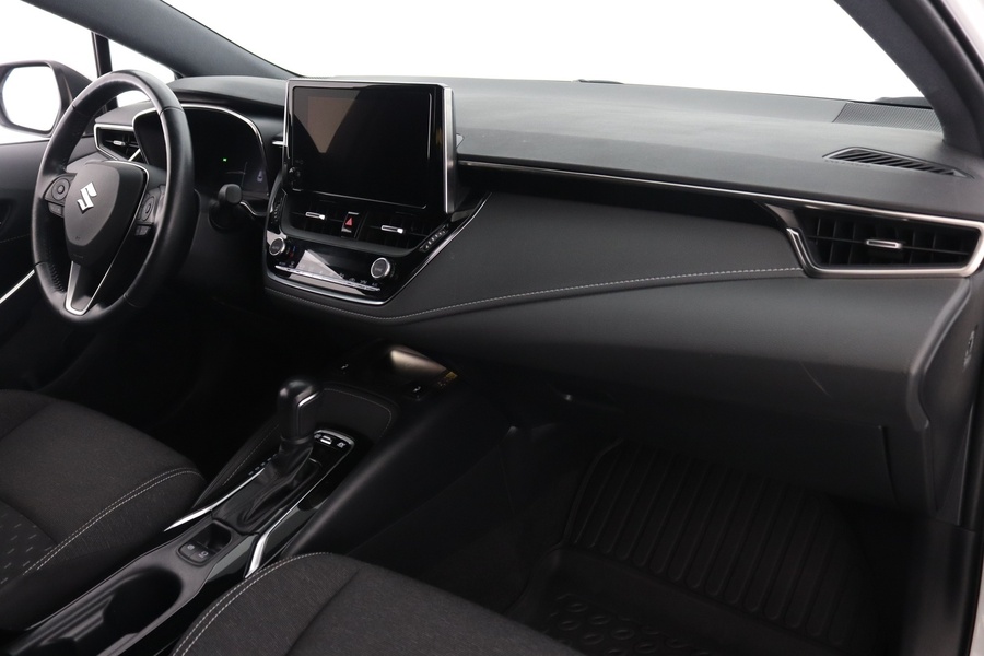 Suzuki Swace vaihtoauto