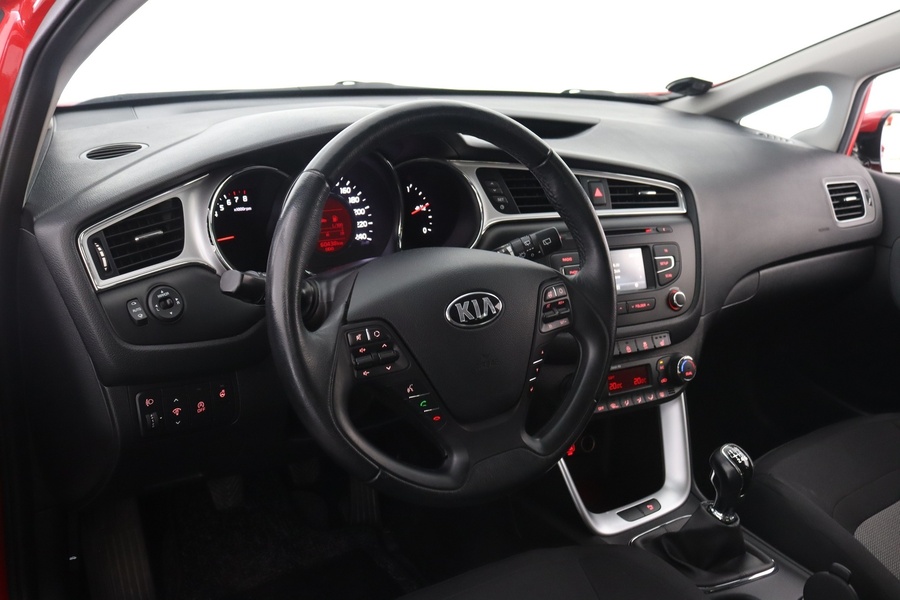 Kia Ceed vaihtoauto
