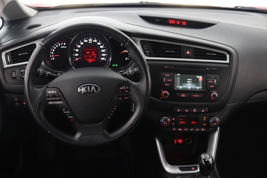 Kia Ceed vaihtoauto
