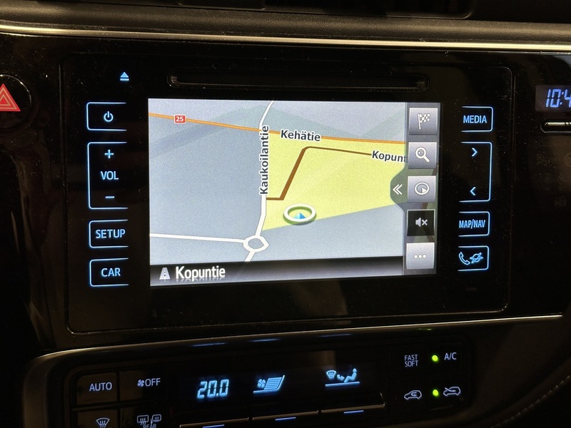 Toyota Auris vaihtoauto