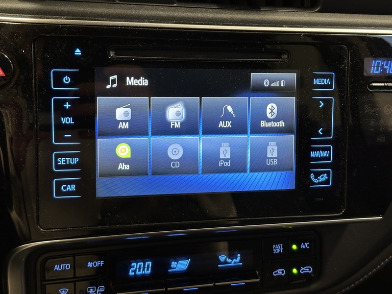 Toyota Auris vaihtoauto