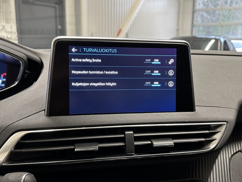 Peugeot 3008 vaihtoauto