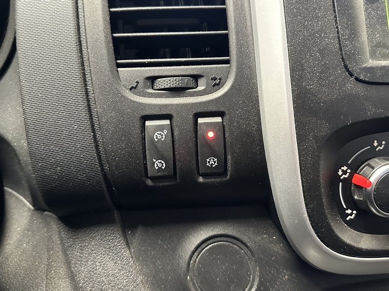 Renault Trafic vaihtoauto