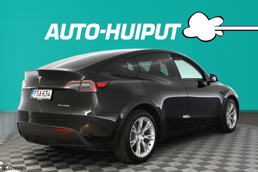 Tesla Model Y vaihtoauto