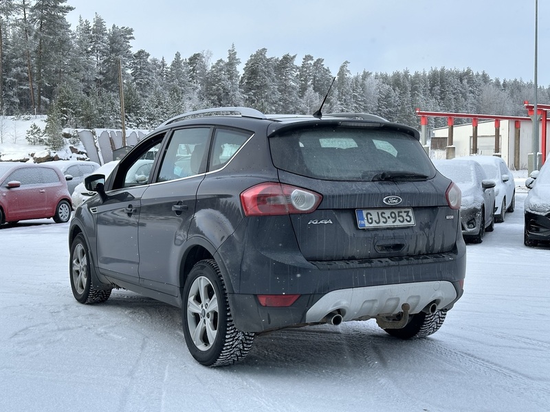 Ford Kuga vaihtoauto