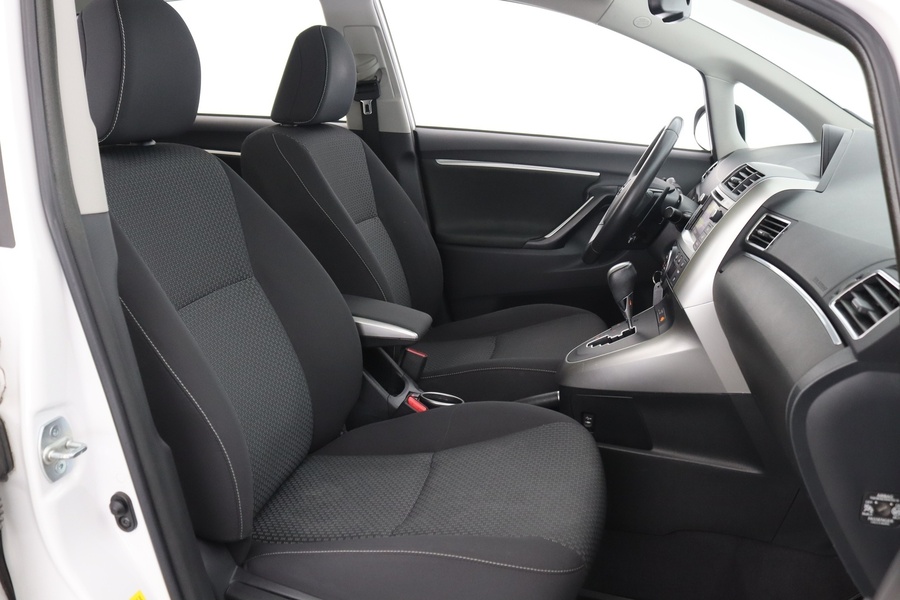 Toyota Verso vaihtoauto