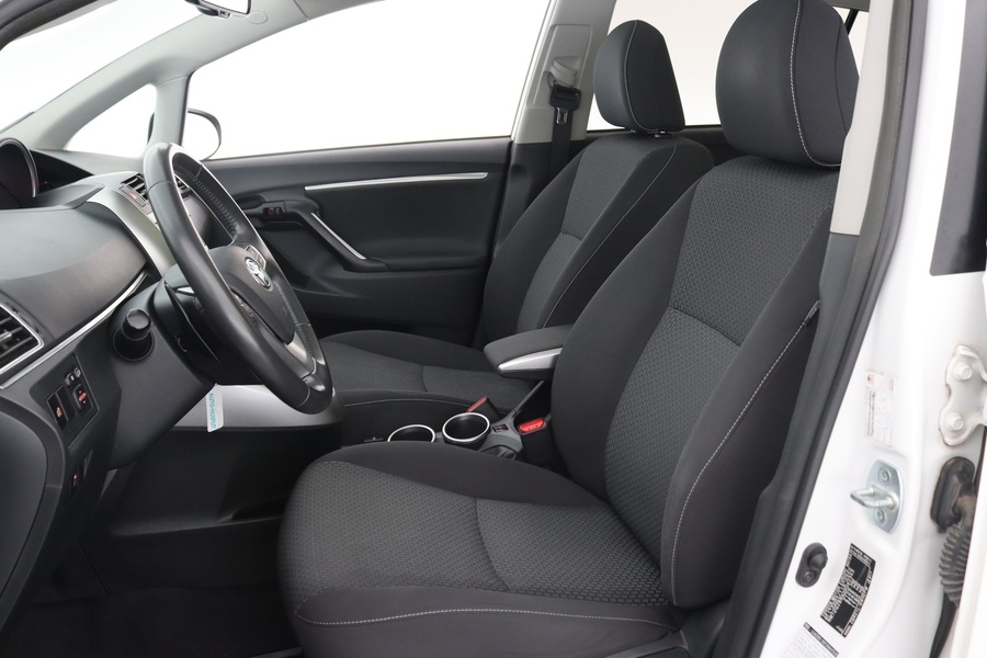 Toyota Verso vaihtoauto