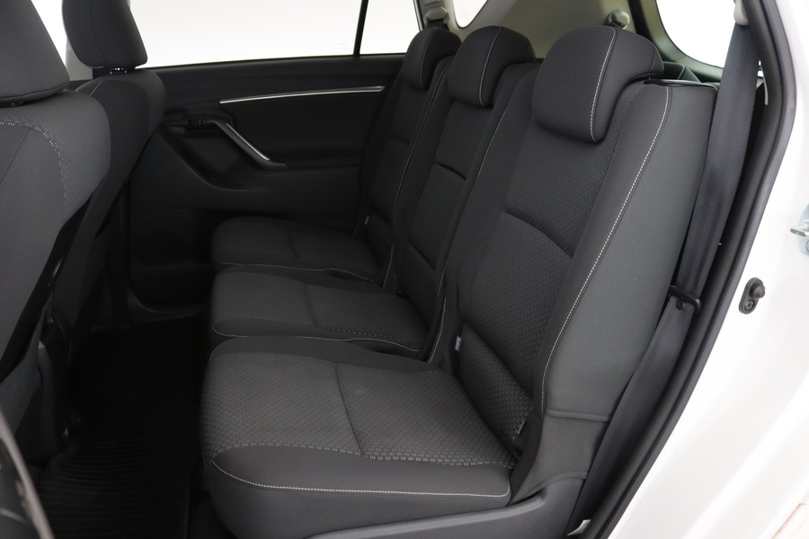 Toyota Verso vaihtoauto