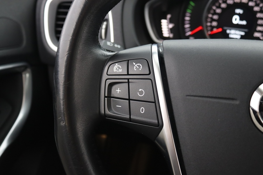 Volvo V40 vaihtoauto