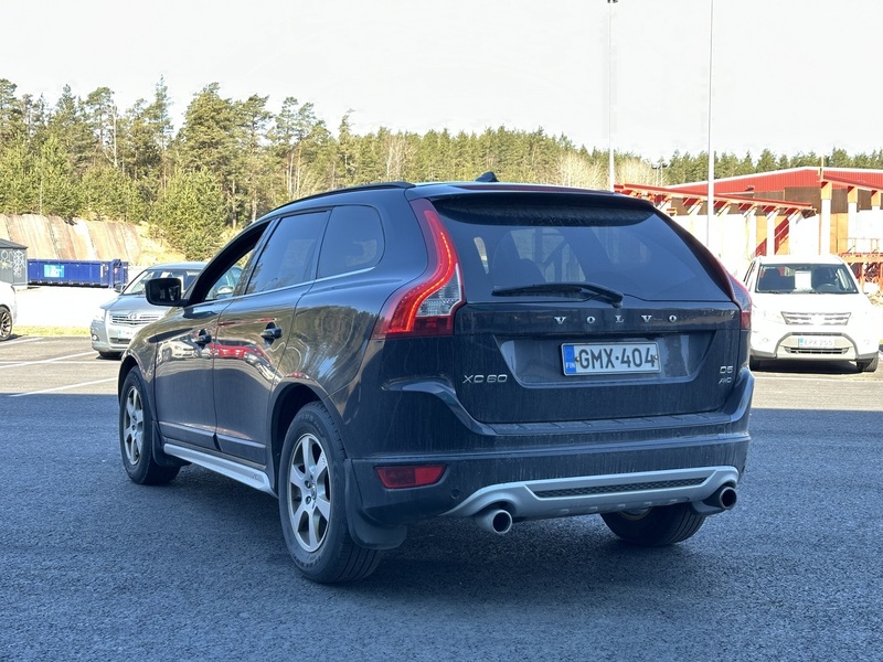 Volvo XC60 vaihtoauto