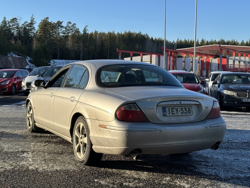 Jaguar S-Type vaihtoauto