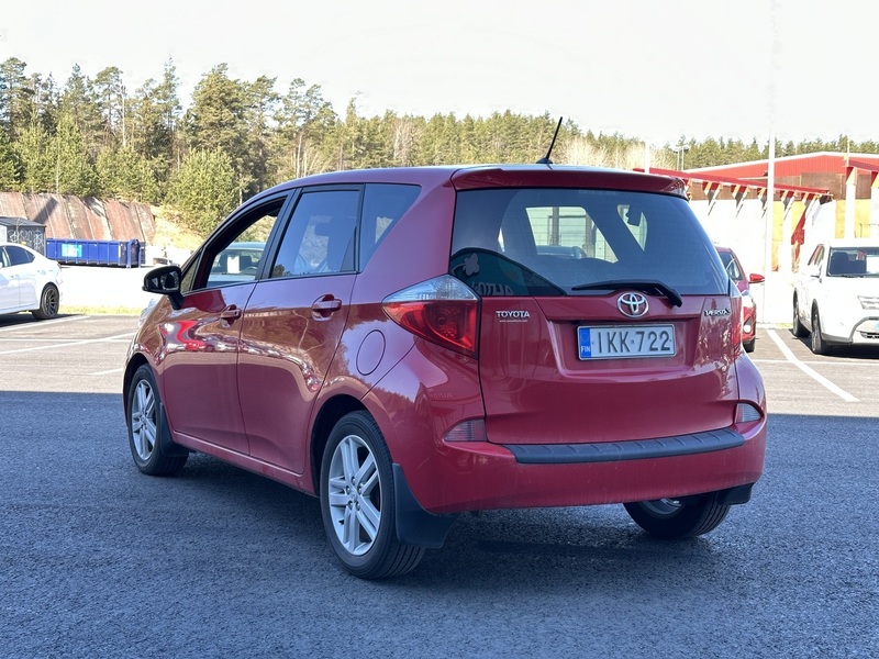 Toyota Verso-S vaihtoauto