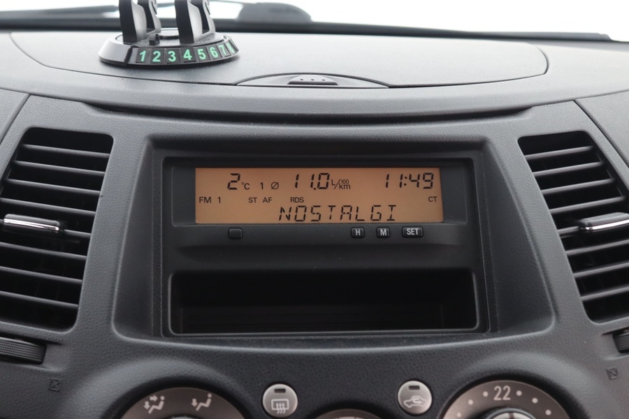 Mitsubishi Grandis vaihtoauto