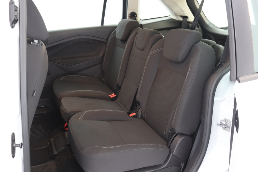 Ford Grand C-MAX vaihtoauto