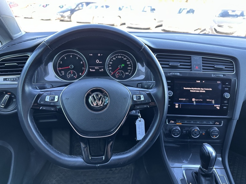 Volkswagen Golf vaihtoauto