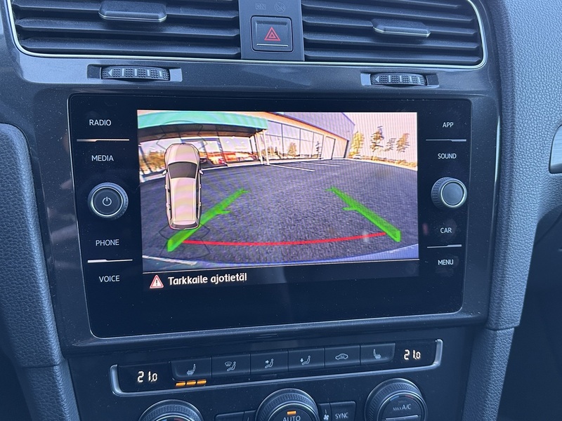Volkswagen Golf vaihtoauto