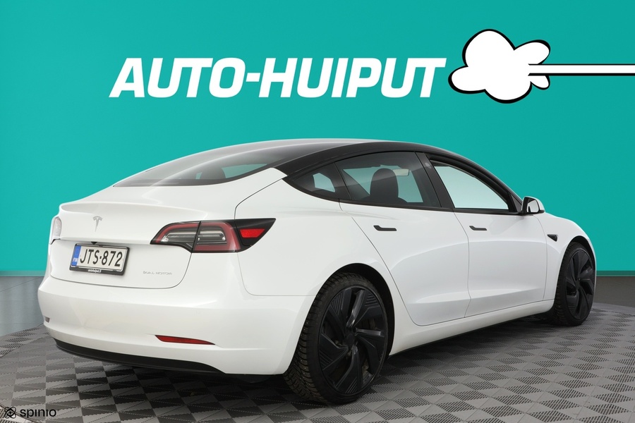 Tesla Model 3 vaihtoauto