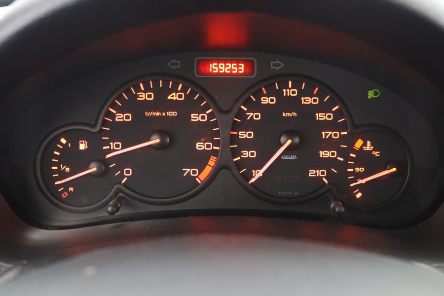 Peugeot 206 vaihtoauto