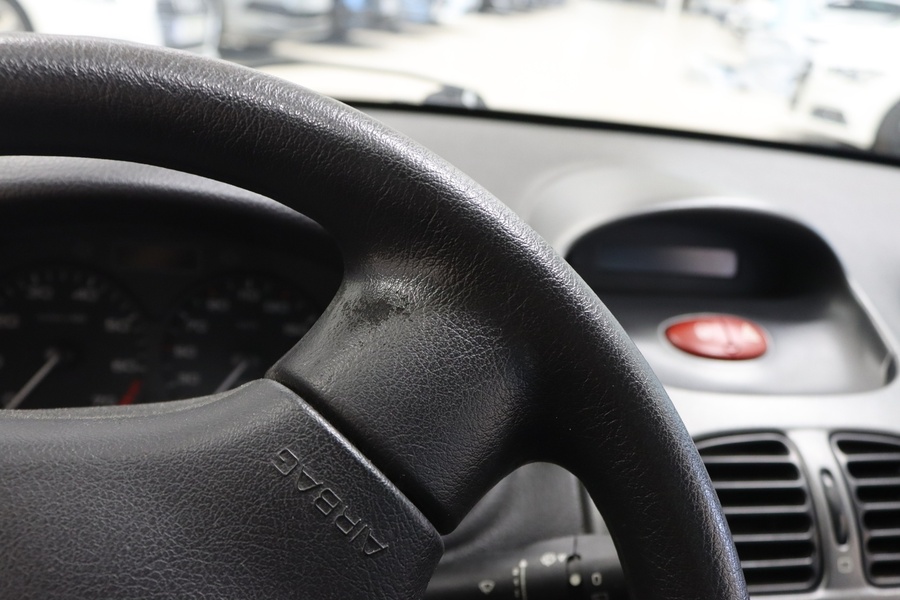 Peugeot 206 vaihtoauto