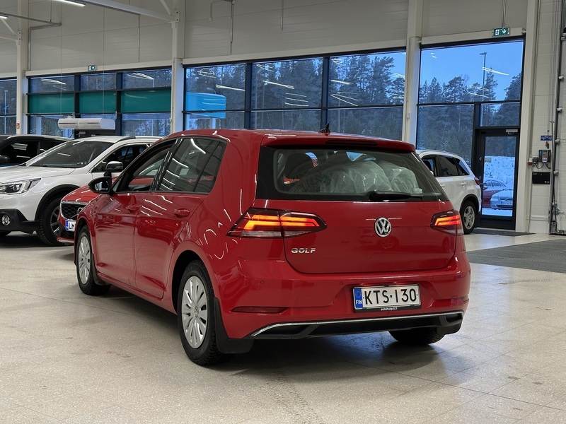 Volkswagen Golf vaihtoauto