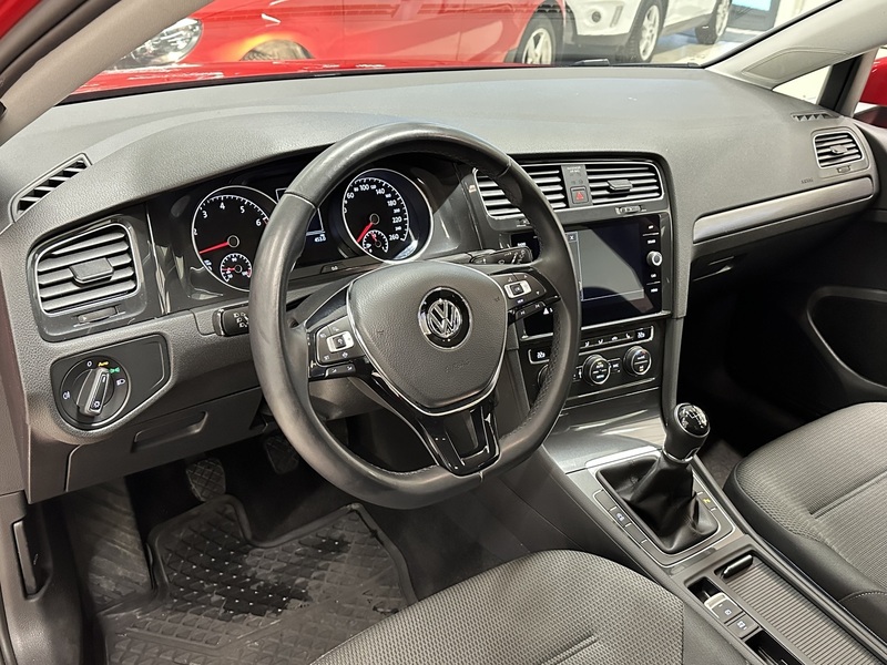 Volkswagen Golf vaihtoauto