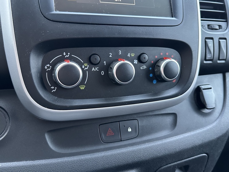 Renault Trafic vaihtoauto