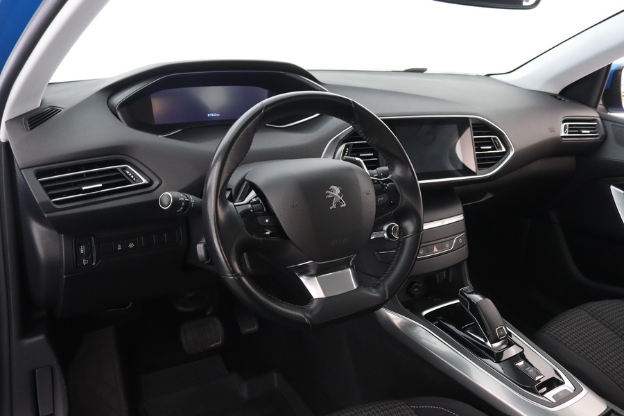 Peugeot 308 vaihtoauto