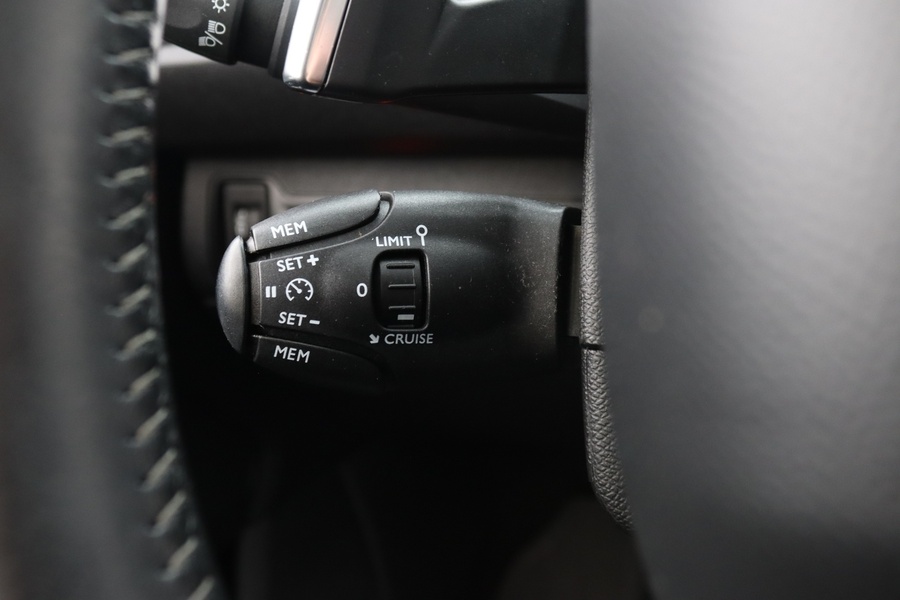 Peugeot 308 vaihtoauto