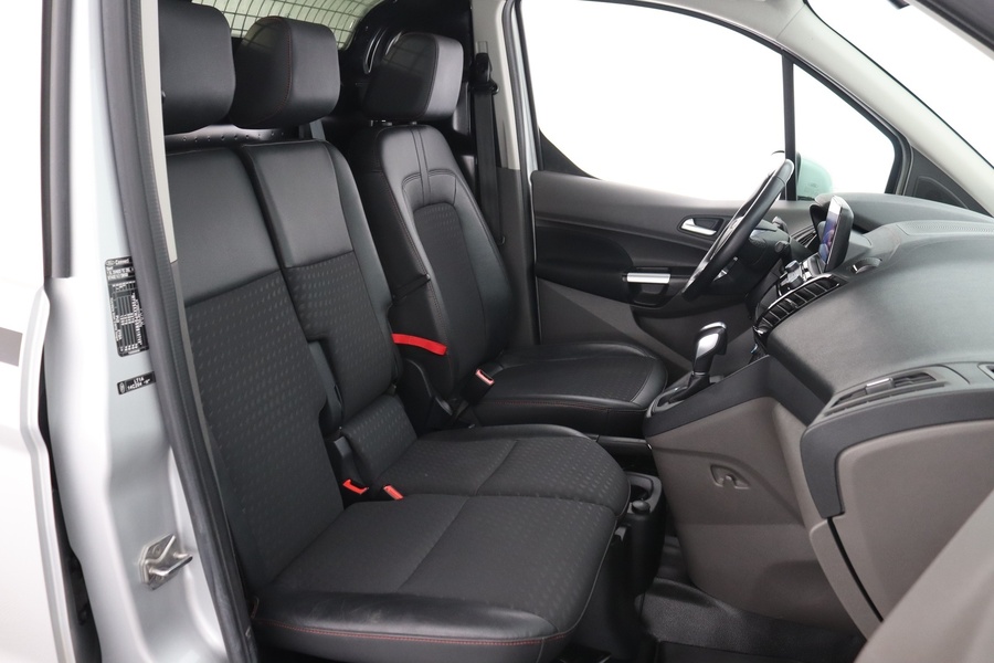 Ford Transit Connect vaihtoauto