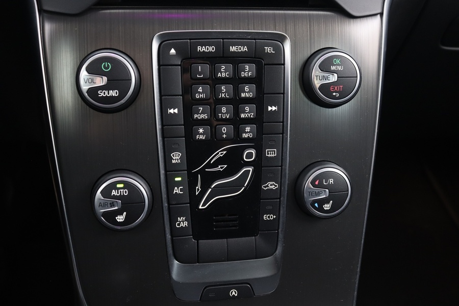 Volvo V40 Cross Country vaihtoauto