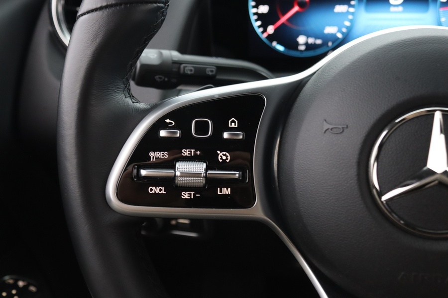 Mercedes-Benz GLB vaihtoauto