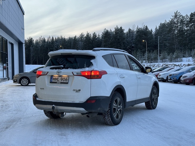 Toyota RAV4 vaihtoauto