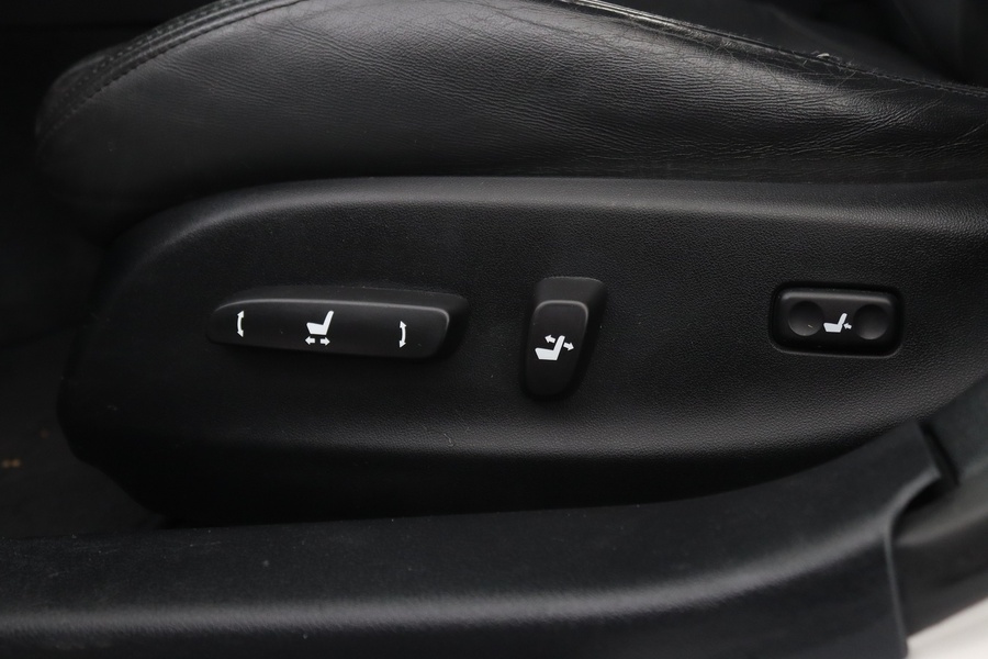 Lexus IS vaihtoauto