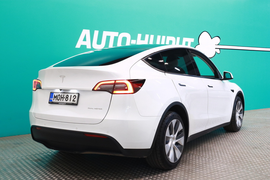 Tesla Model Y vaihtoauto