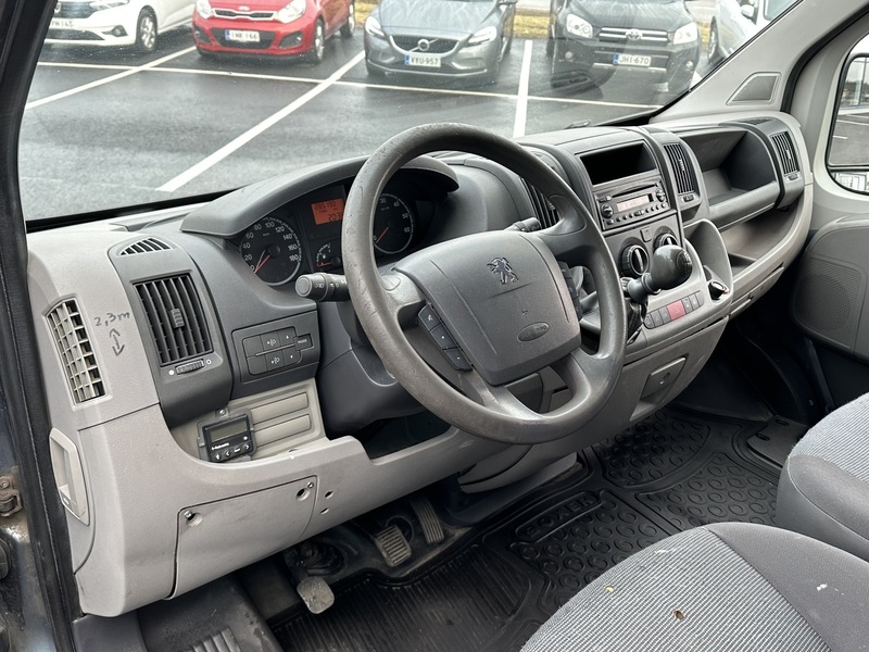 Peugeot Boxer vaihtoauto